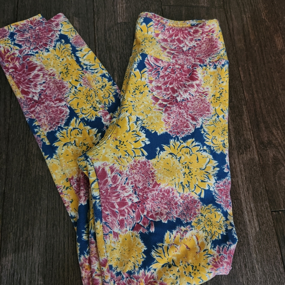 LuLaRoe Yellow and Pink Floral OS Leggings